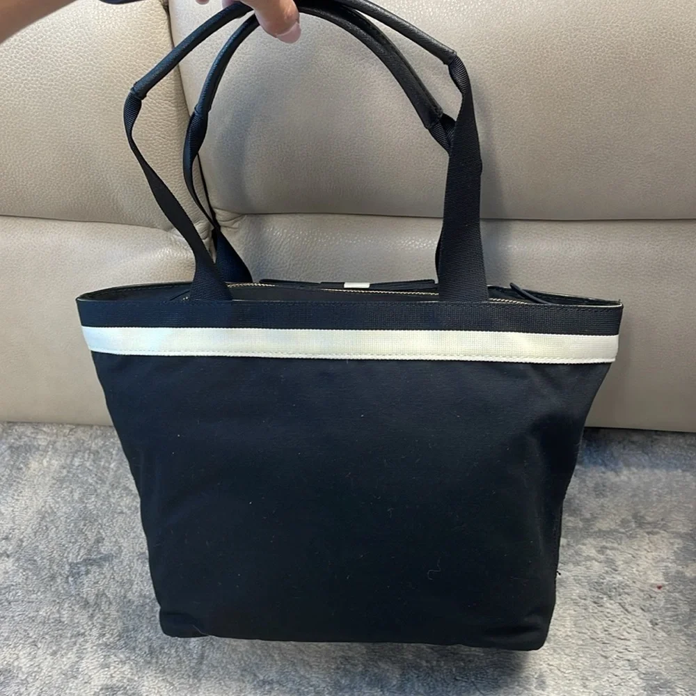Kate Spade Barrow Street Tote Bag Bow Accent Zip Top Black White Classic